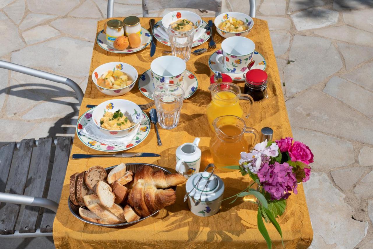 Jane'Laur - Honfleur Bed and Breakfast Eksteriør billede