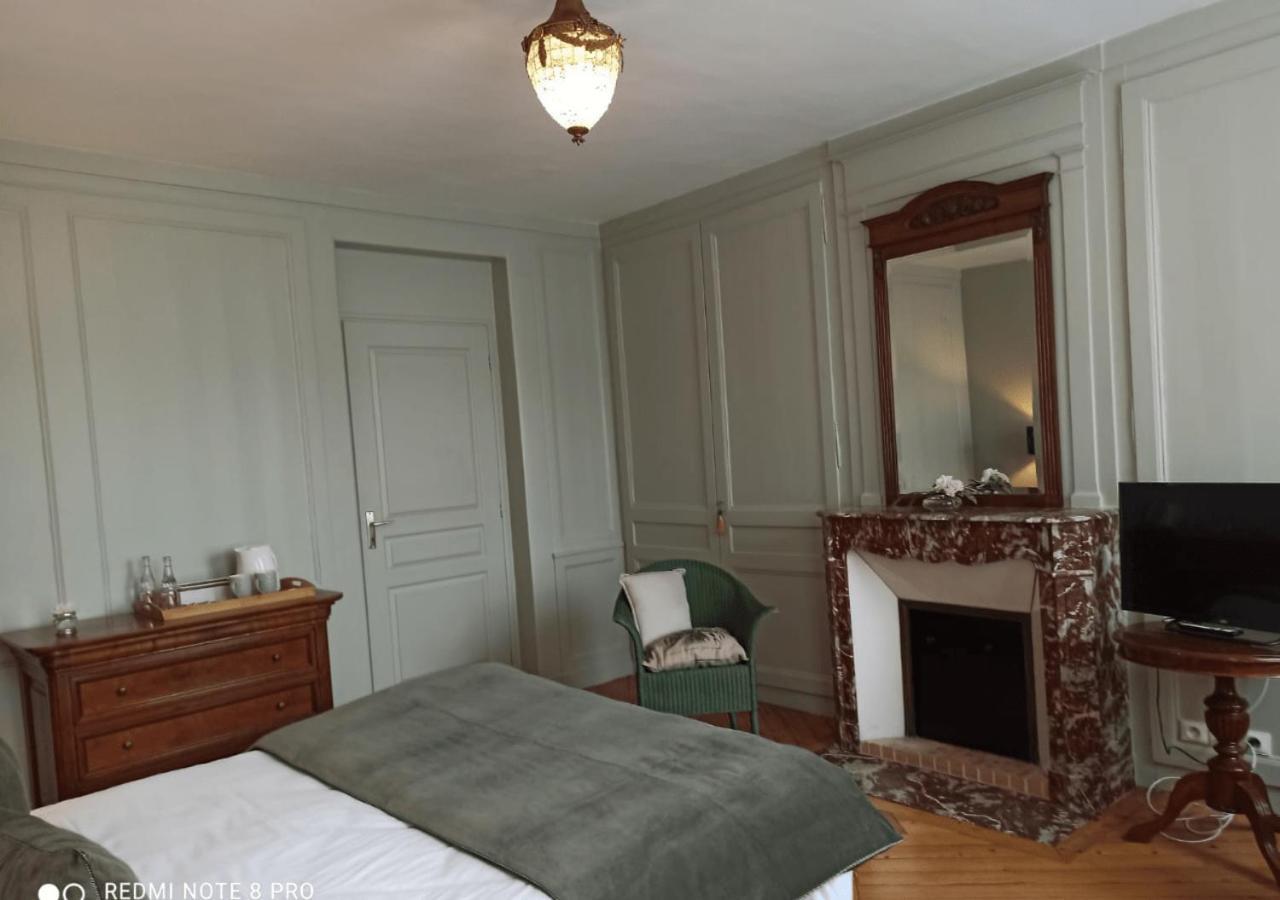 Jane'Laur - Honfleur Bed and Breakfast Eksteriør billede